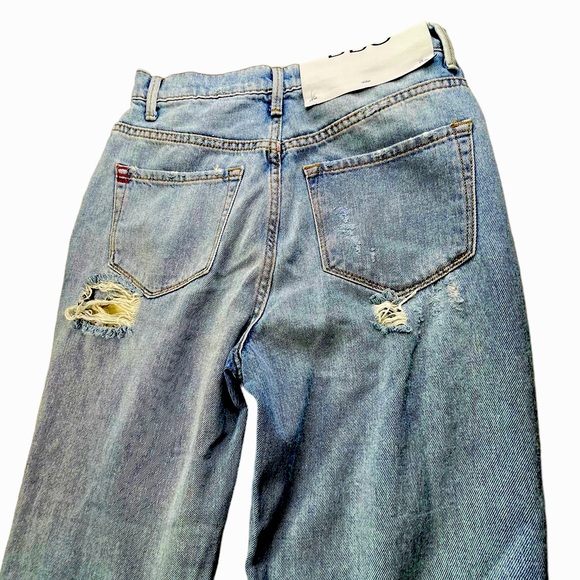 BDB Mom High Rise Distressed with holes Blue Jeans Womens Size 25 - Picture 12 of 14